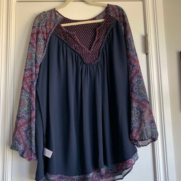 Boho Blouse Size 1X - Picture 4 of 7
